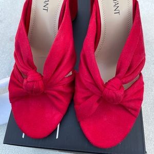 Red Mule Knot Sandal 8W (Lane Bryant)
